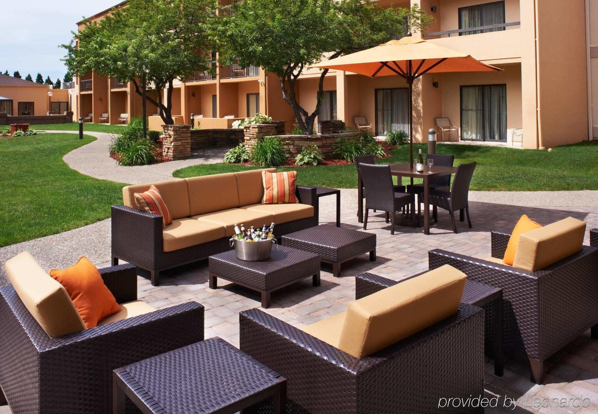 Courtyard By Marriott Minneapolis-St. Paul Airport Mendota Heights Servizi foto