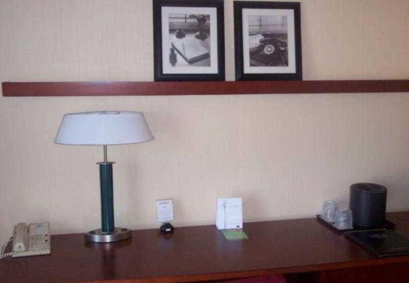 Courtyard By Marriott Minneapolis-St. Paul Airport Mendota Heights Camera foto