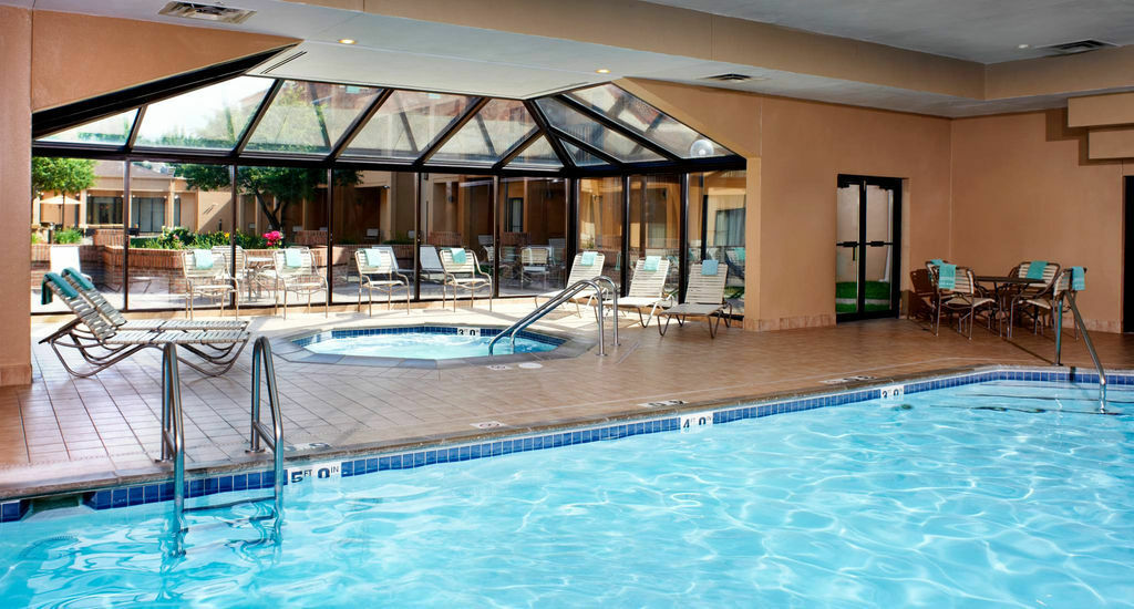 Courtyard By Marriott Minneapolis-St. Paul Airport Mendota Heights Esterno foto